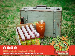 La-Brava-Michelada-baby-clams-5247